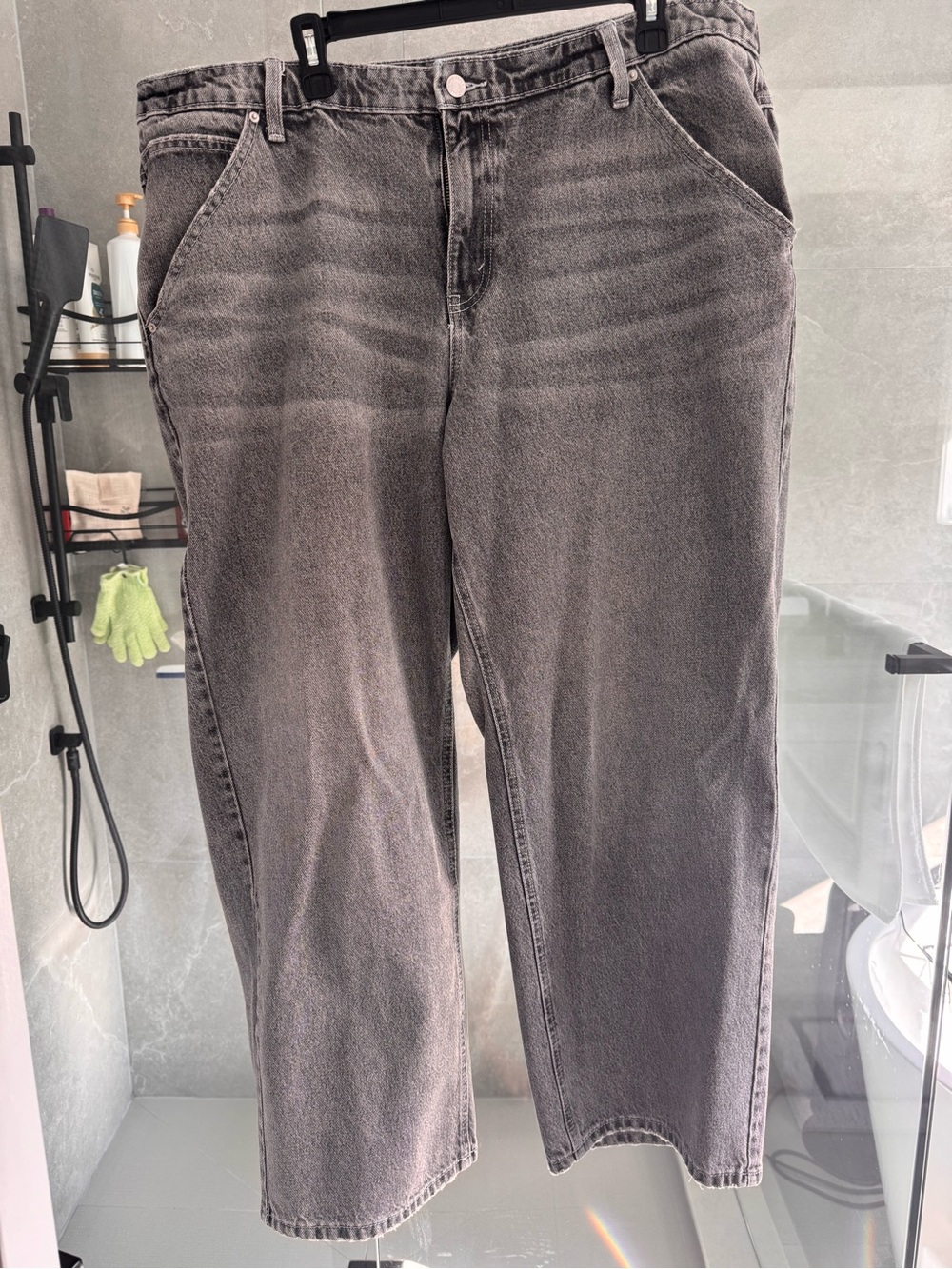 4 pairs of jeans one price